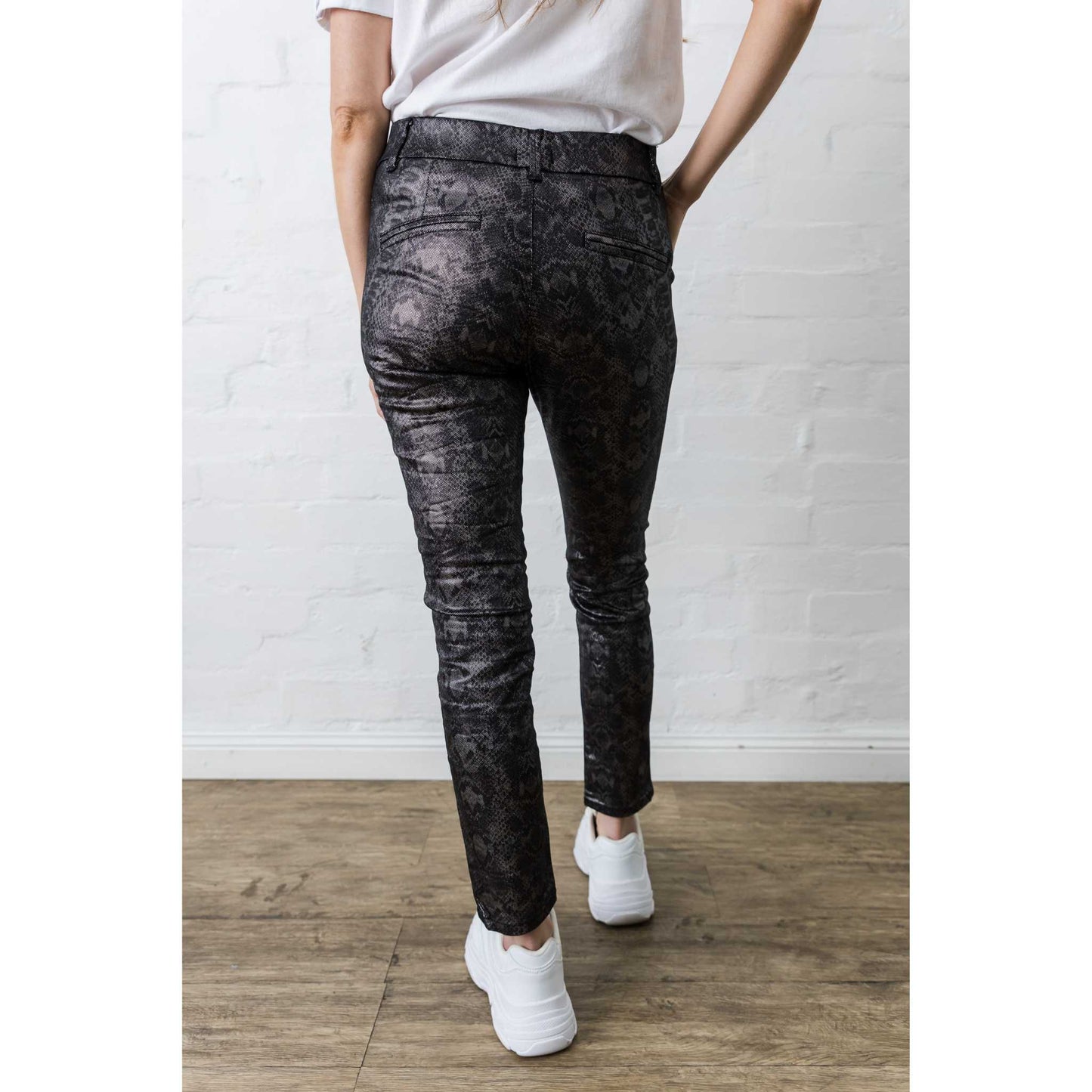 Bevy-Flog Dafna Pant | Black & Silver Python Print